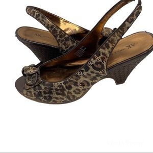 Anne Klein Animal print Sling Back Women Shoe. Brown Tan. Sz 8.5'
